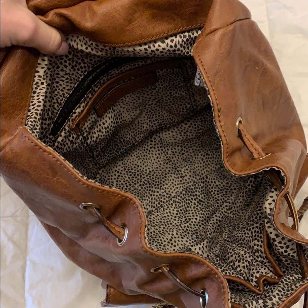 Back pack - Picture 5 of 6